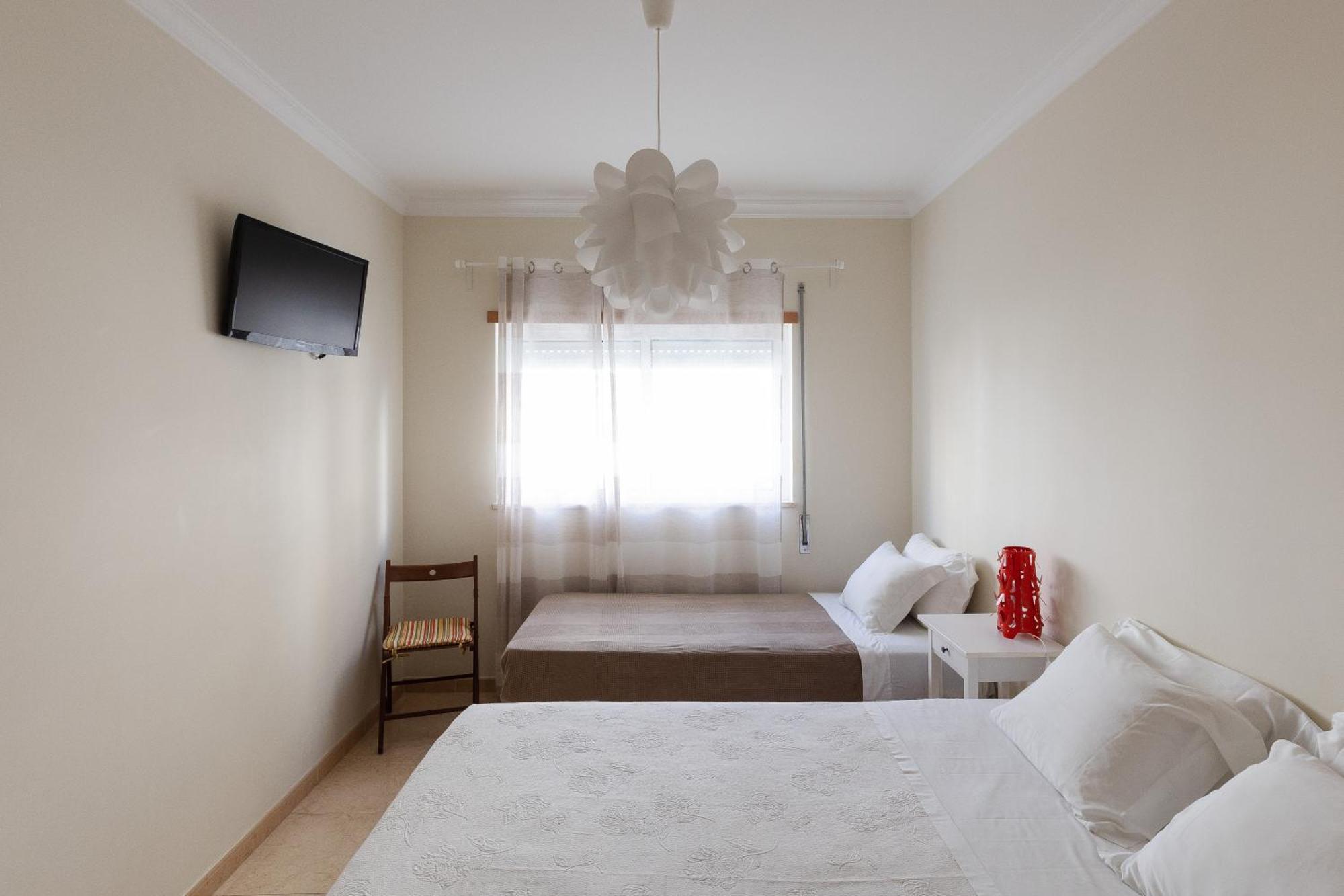 Villa Marquez Apartments Vila Real de Santo António Oda fotoğraf